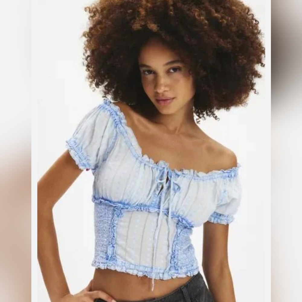 Kimchi Blue Scoop Neck Cropped Peasant Blouse